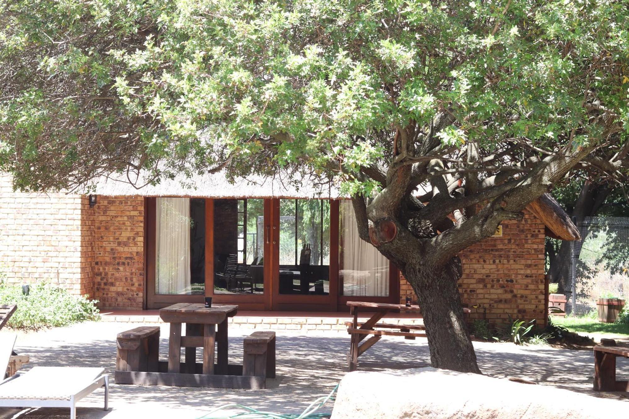 Khaya Africa Guesthouse Midrand Exteriör bild