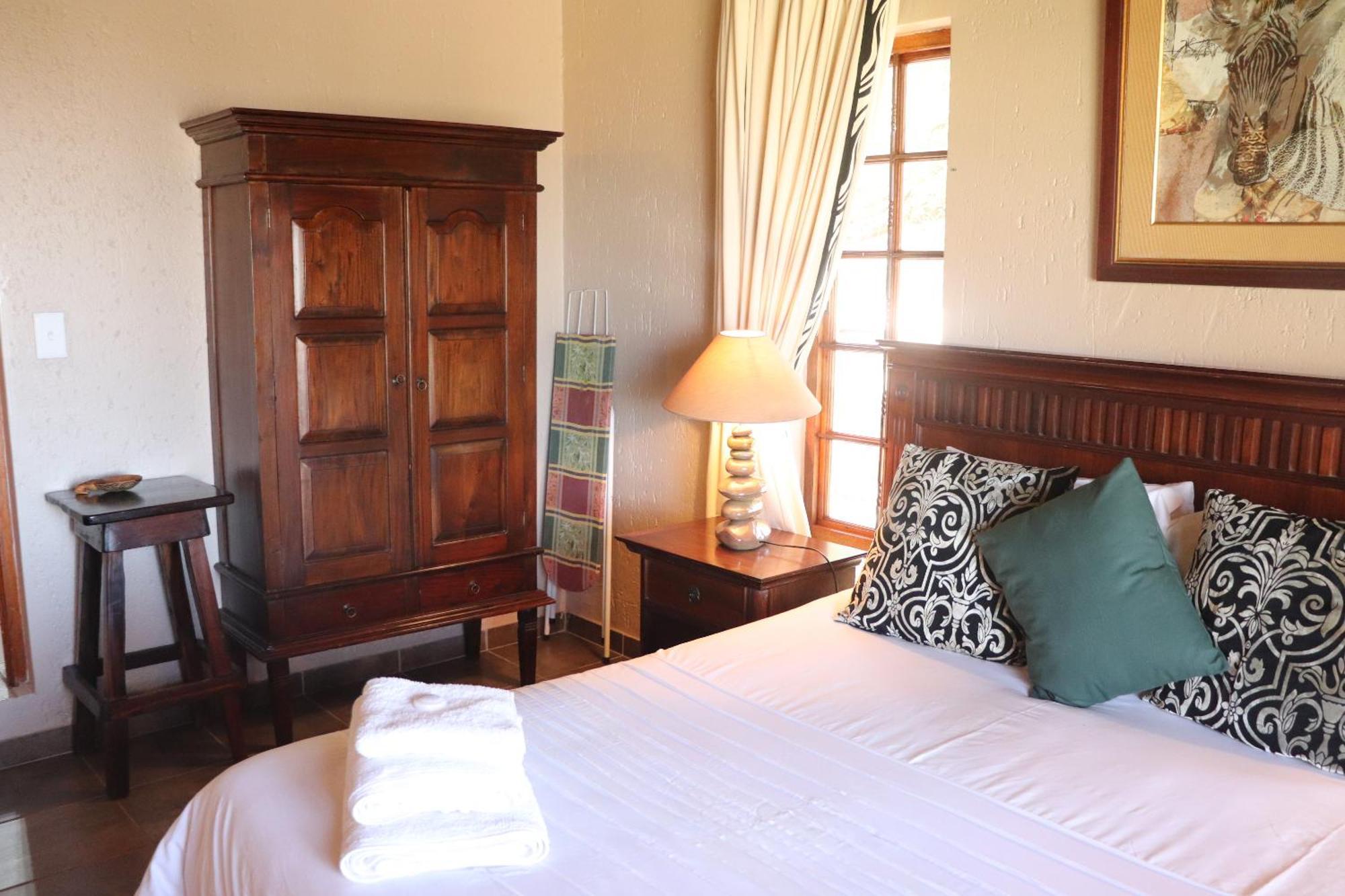 Khaya Africa Guesthouse Midrand Exteriör bild